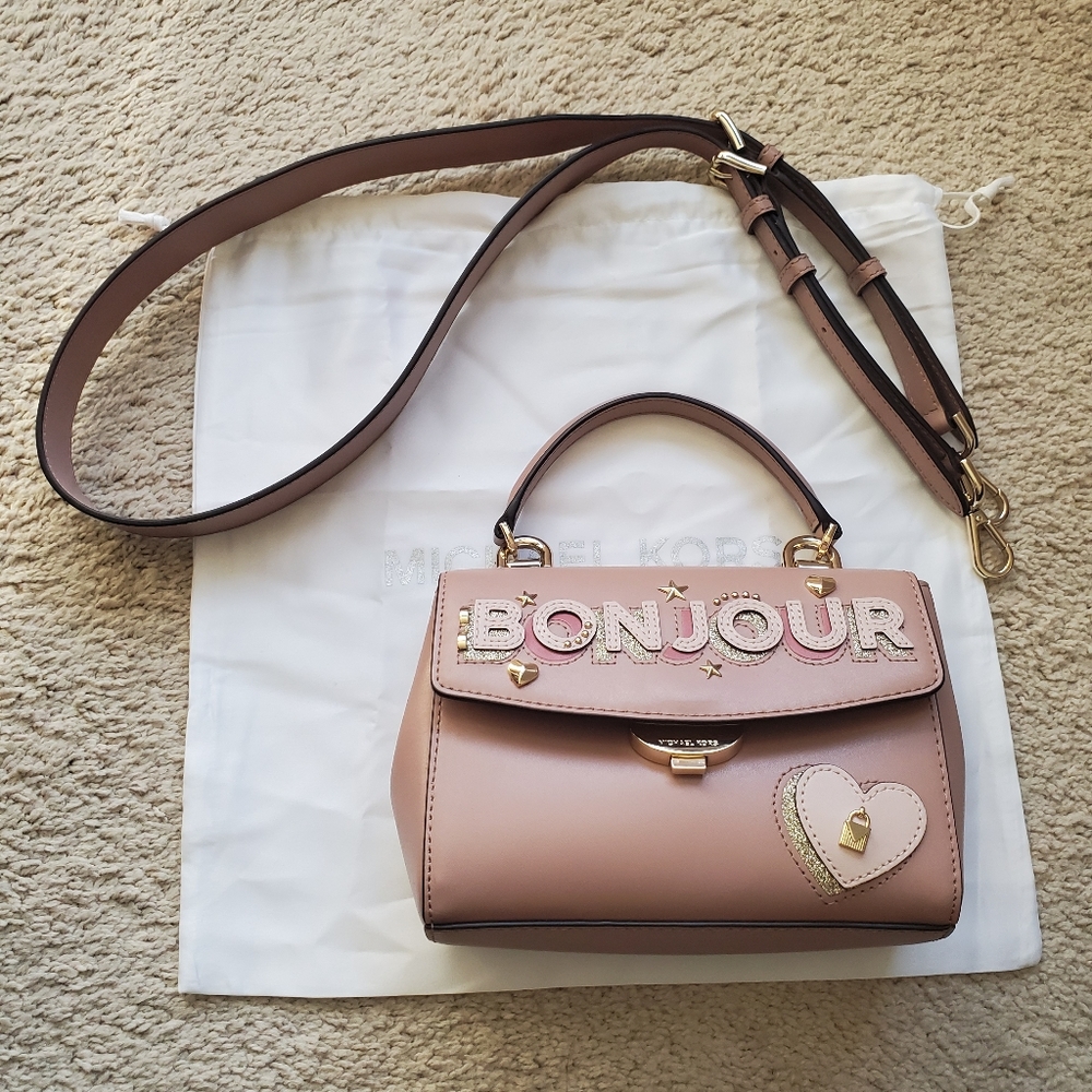 Michael Kors handbag used less than 3 times